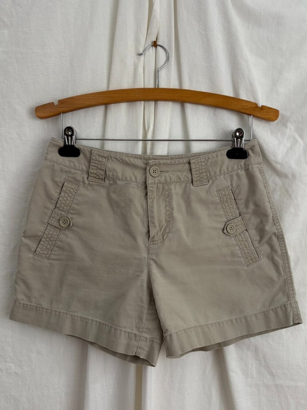 90s Lizwear Liz Claiborne 100% Cotton Khaki Tan Shorts Size 2 Classic Minimalist